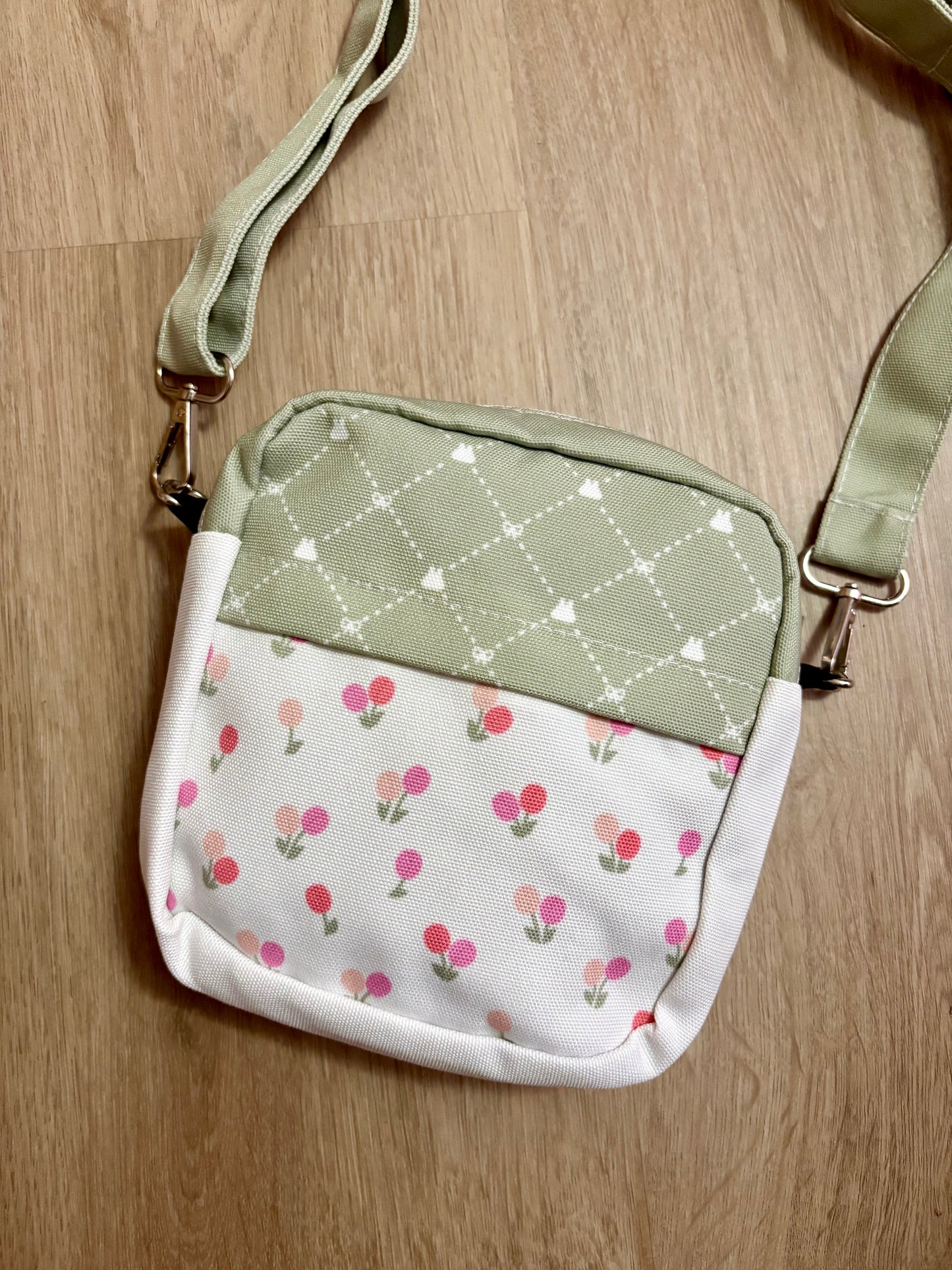 Tulip Crossbody Tote Bag